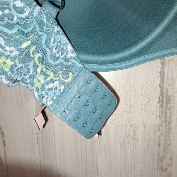 NWT Victoria Secret Dream Angels Bra - Picture 9 of 16